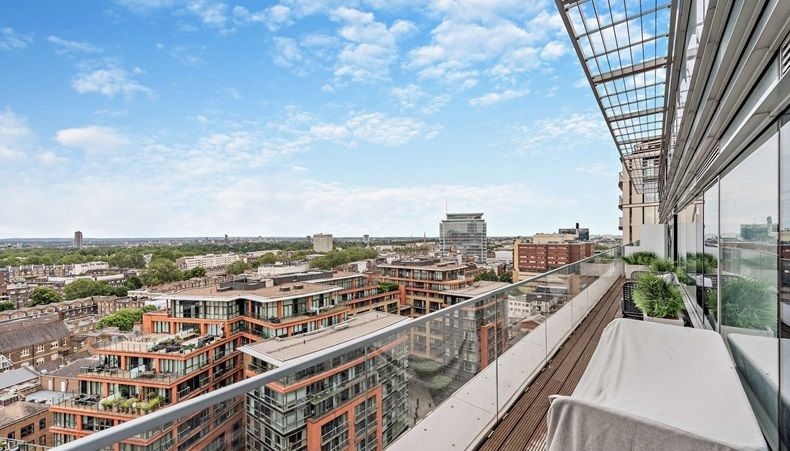 Property photo 1 of 20 Photo 10