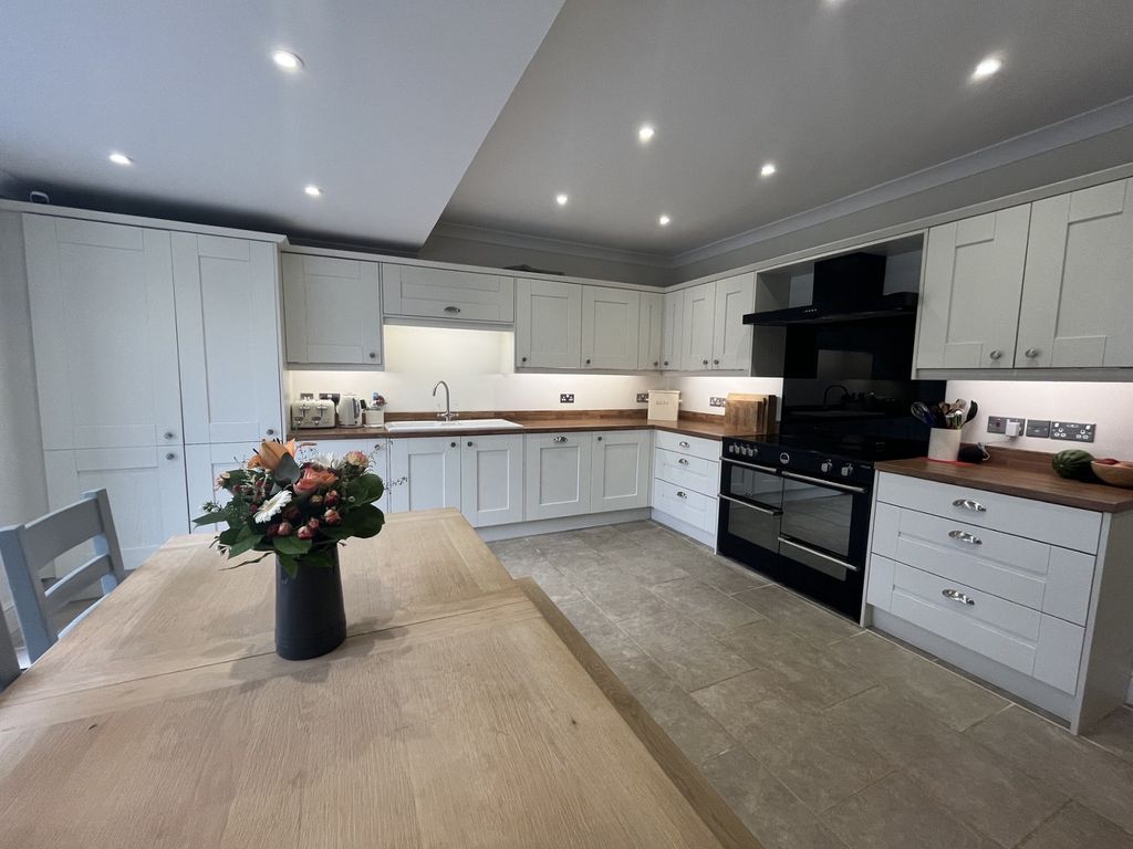 Additional image 7 of 3 bed semi-detached house for saleDiana Road, Llandeilo, Carmarthenshire. SA19