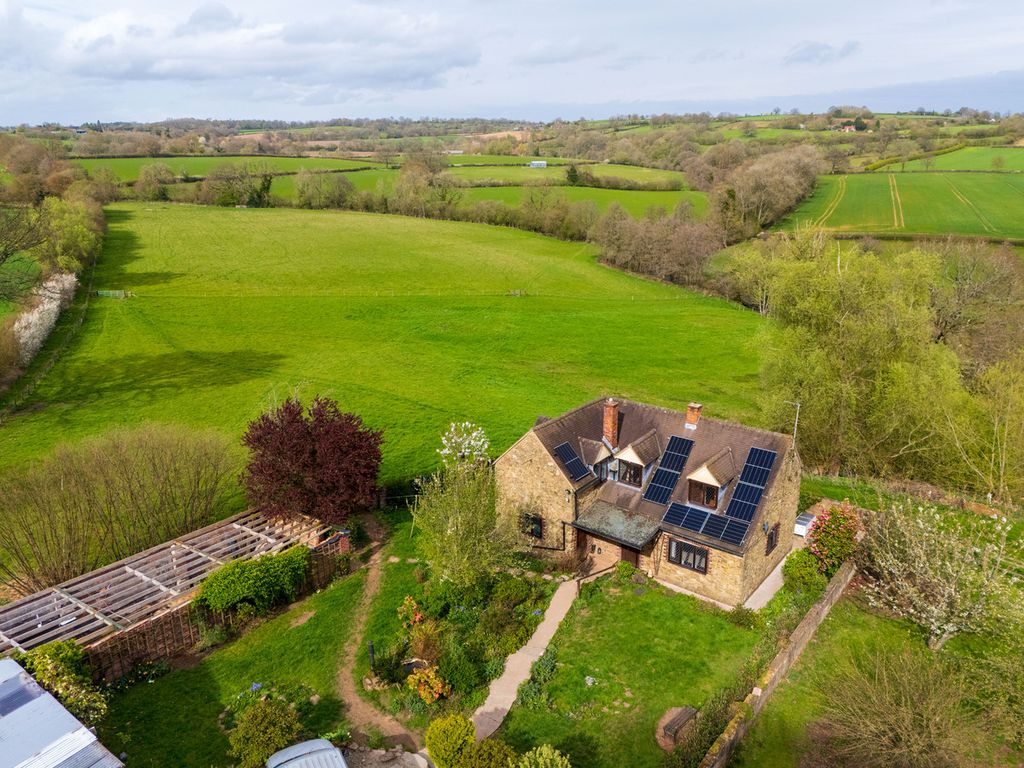 Property photo 1 of 30