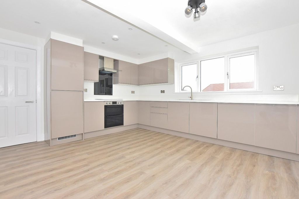 Property photo 2 of 16 Dsc_0004.Jpg