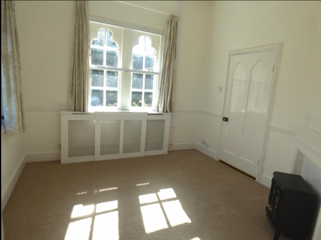 Property photo 3 of 7