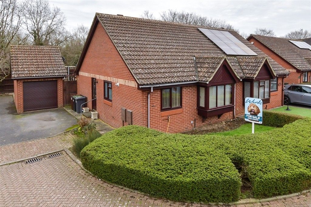 Property photo 1 of 13 External (Web)