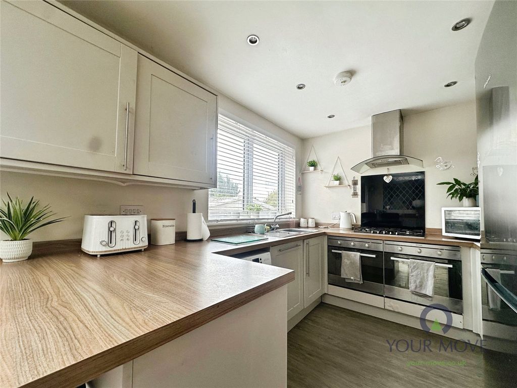 Property photo 3 of 18 Picture No. 03
