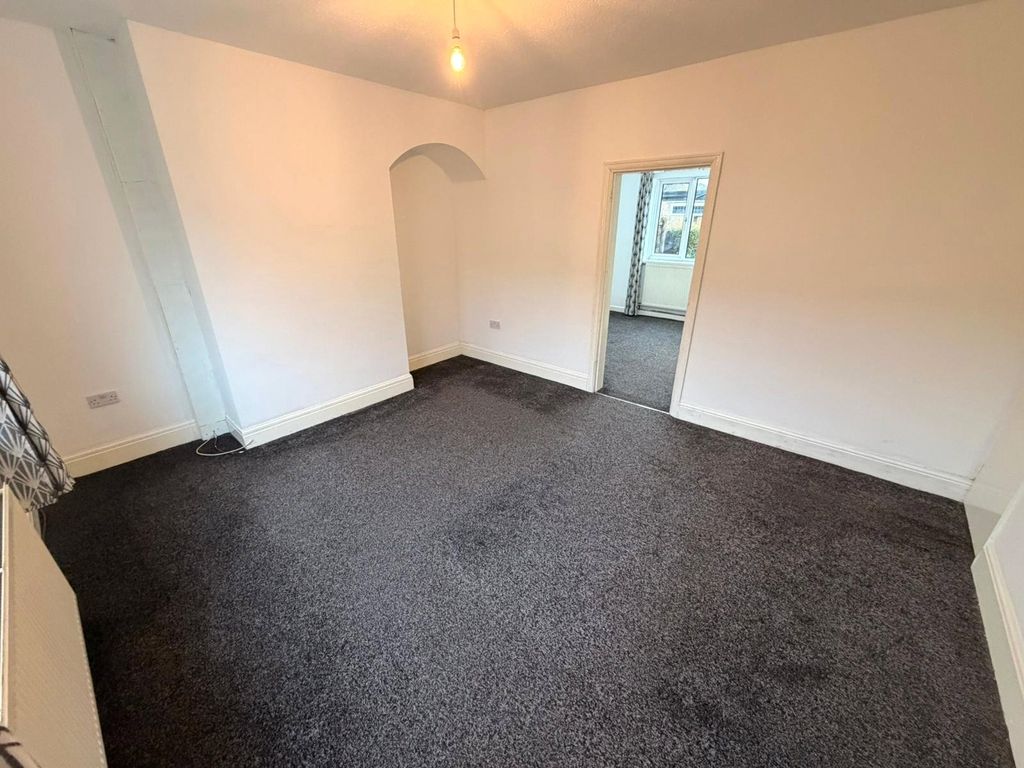 Property photo 3 of 12 Picture No. 05