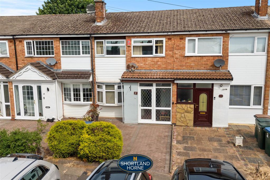 Property photo 1 of 14 1000043937.Jpg