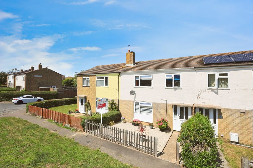 Property photo 2 of 17