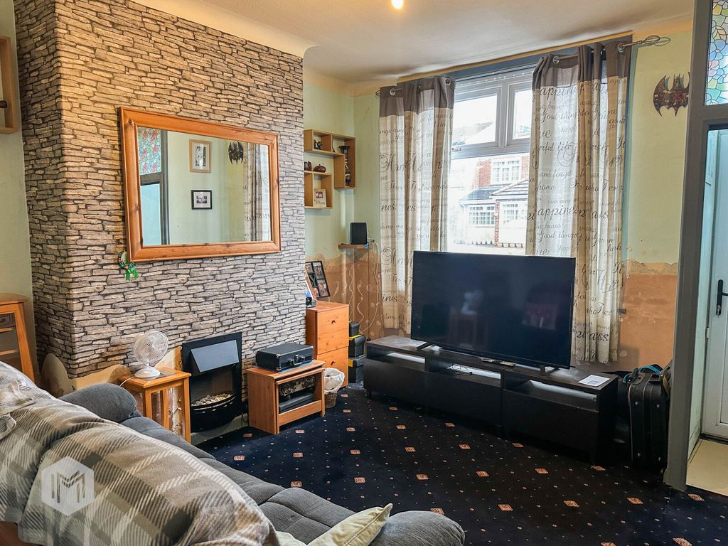 Property photo 2 of 10 Picture No. 07