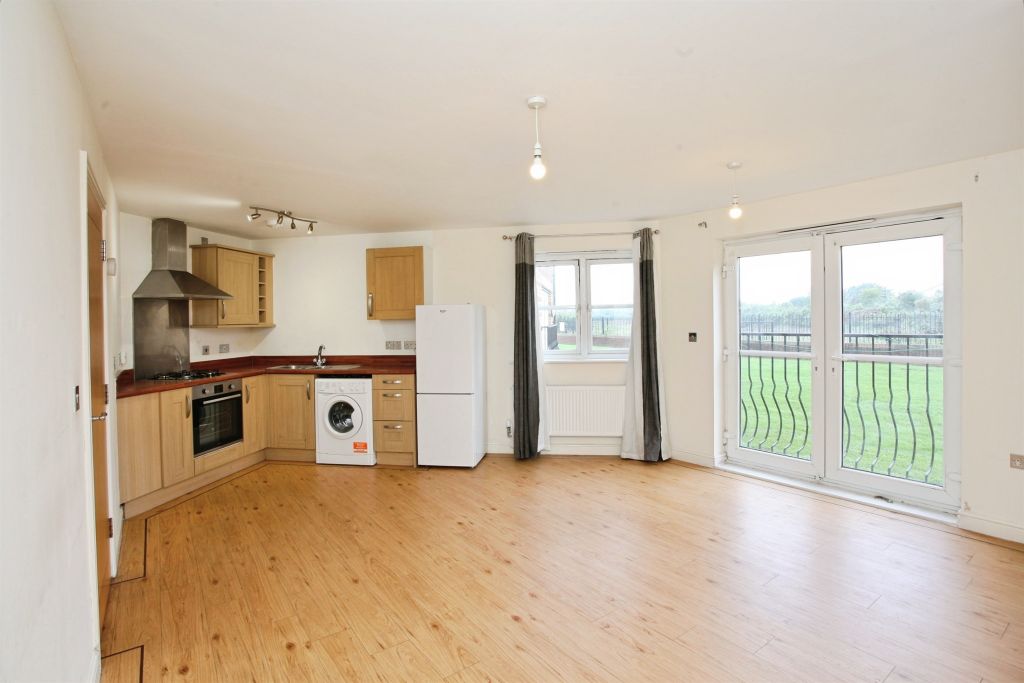 Property photo 2 of 16