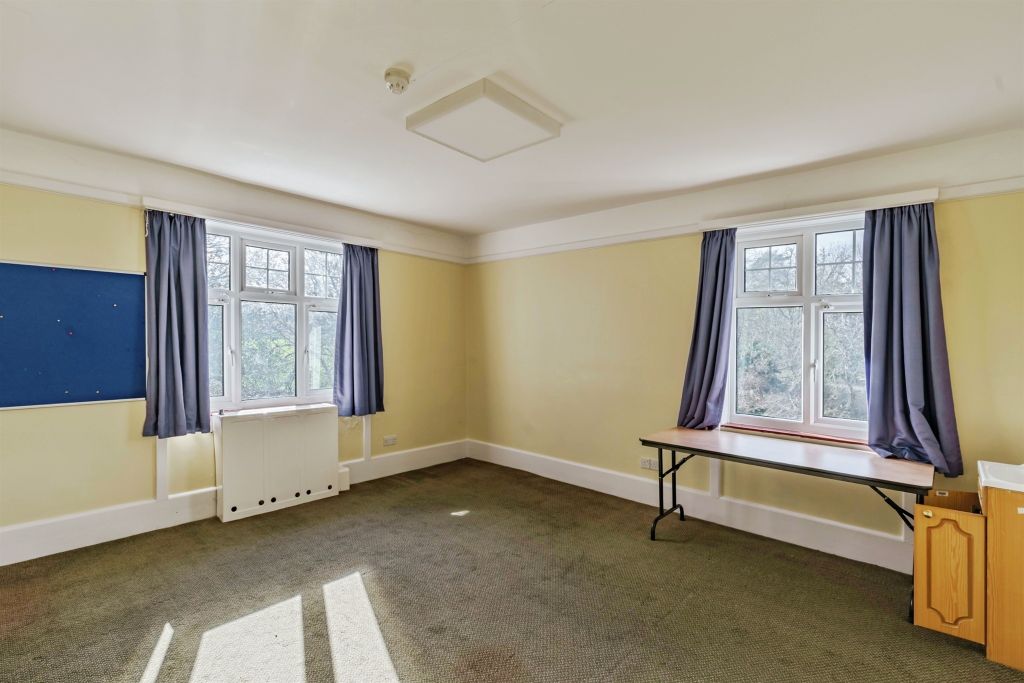 Additional image 8 of 6 bed detached house for saleSt. Piers Lane, Lingfield RH7