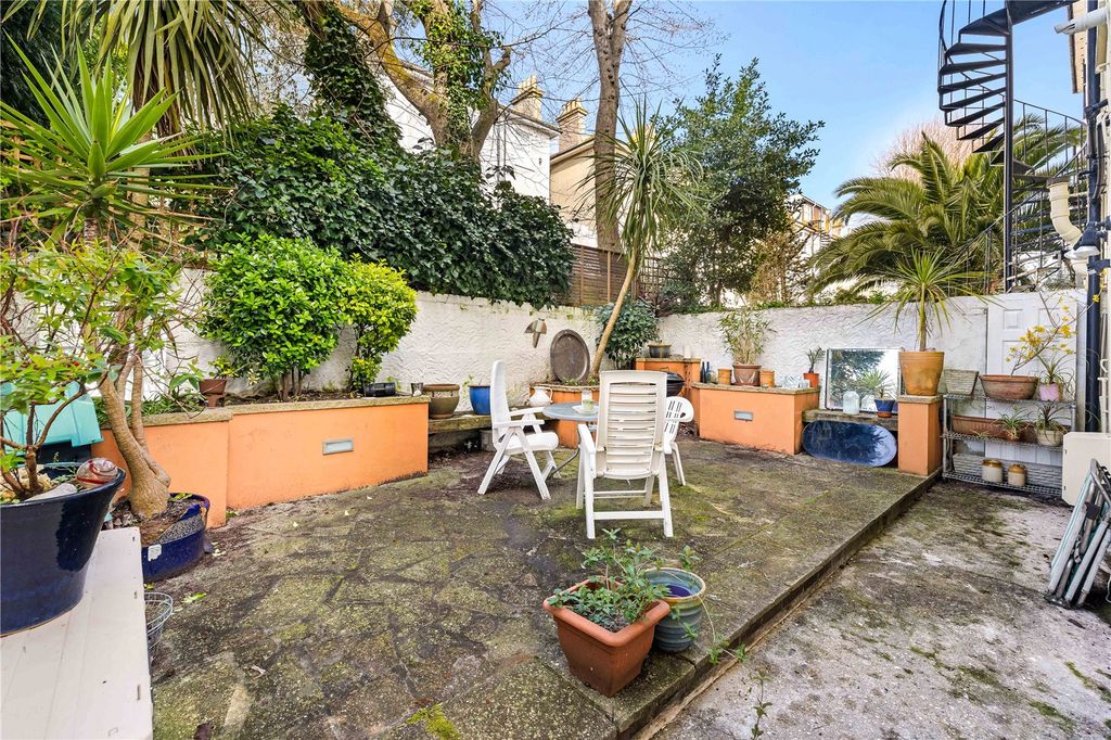 Additional image 9 of 1 bed flat for saleHova Villas, Hove, East Sussex BN3