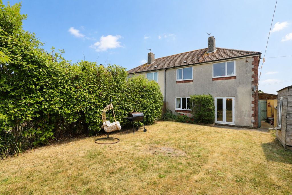 Property photo 2 of 16 External