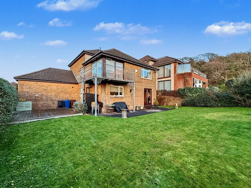 Property photo 3 of 37