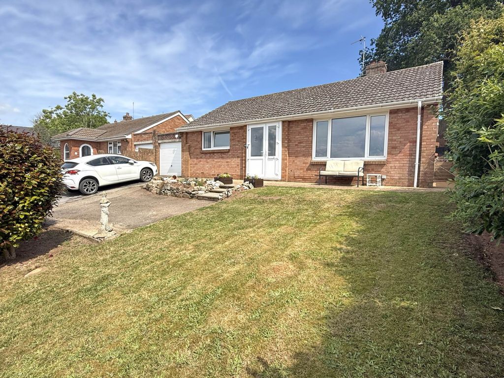 Property photo 1 of 22