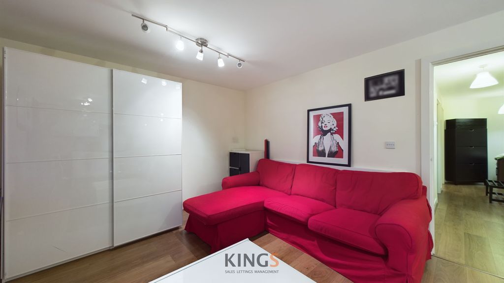 Property photo 2 of 10 Reception Room