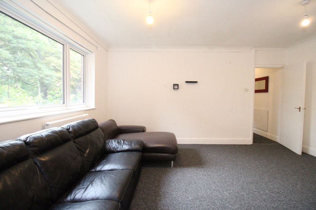 Property photo 3 of 8 Img_1597