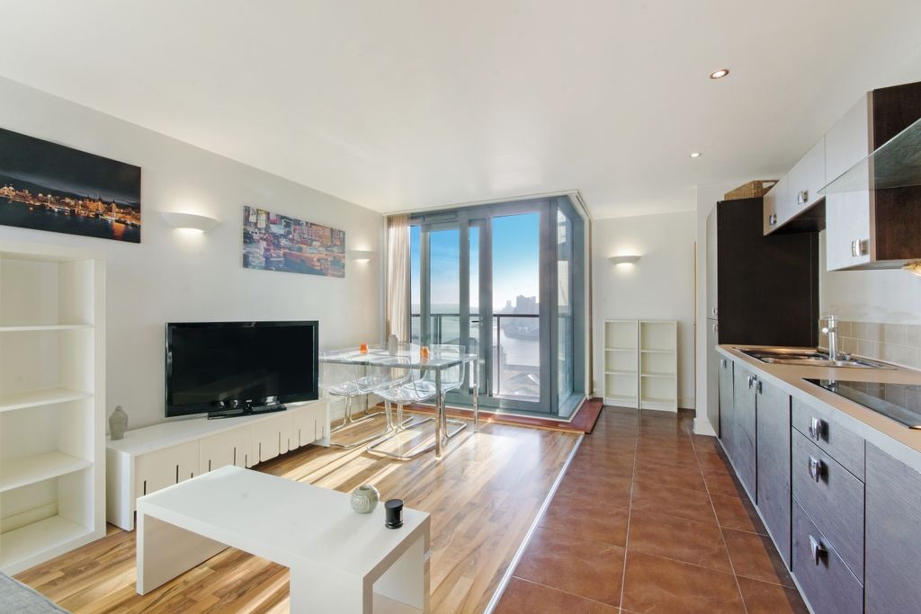 Property photo 2 of 9 Living Room Proton T