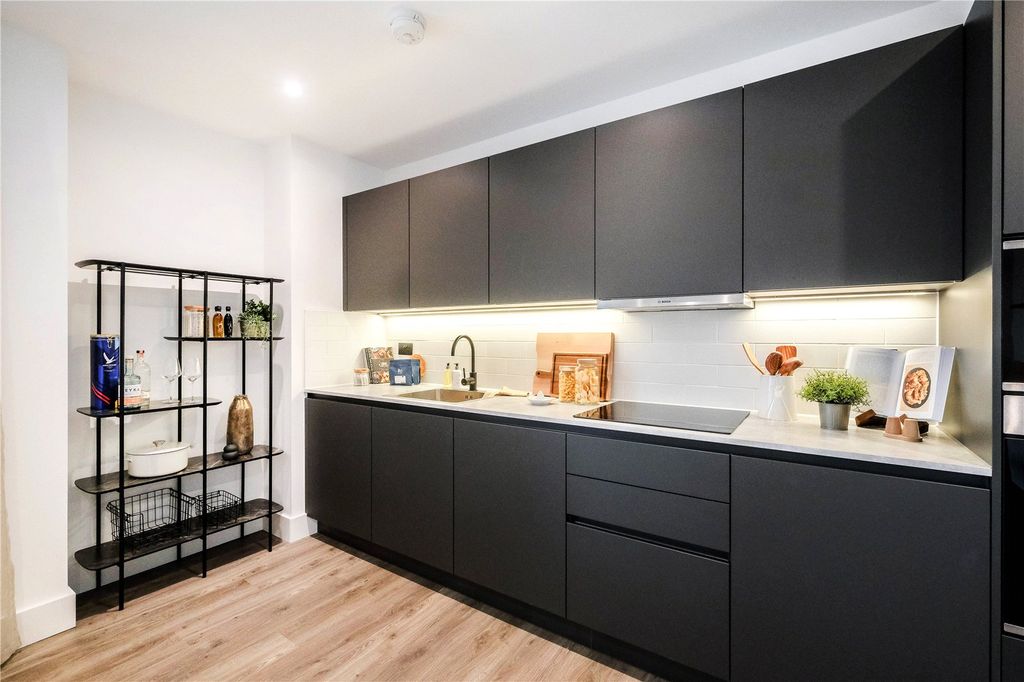 Property photo 2 of 8 Picture No. 03