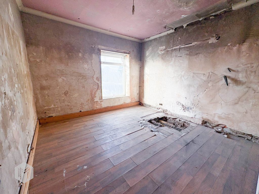 Property photo 2 of 14 Picture No. 03