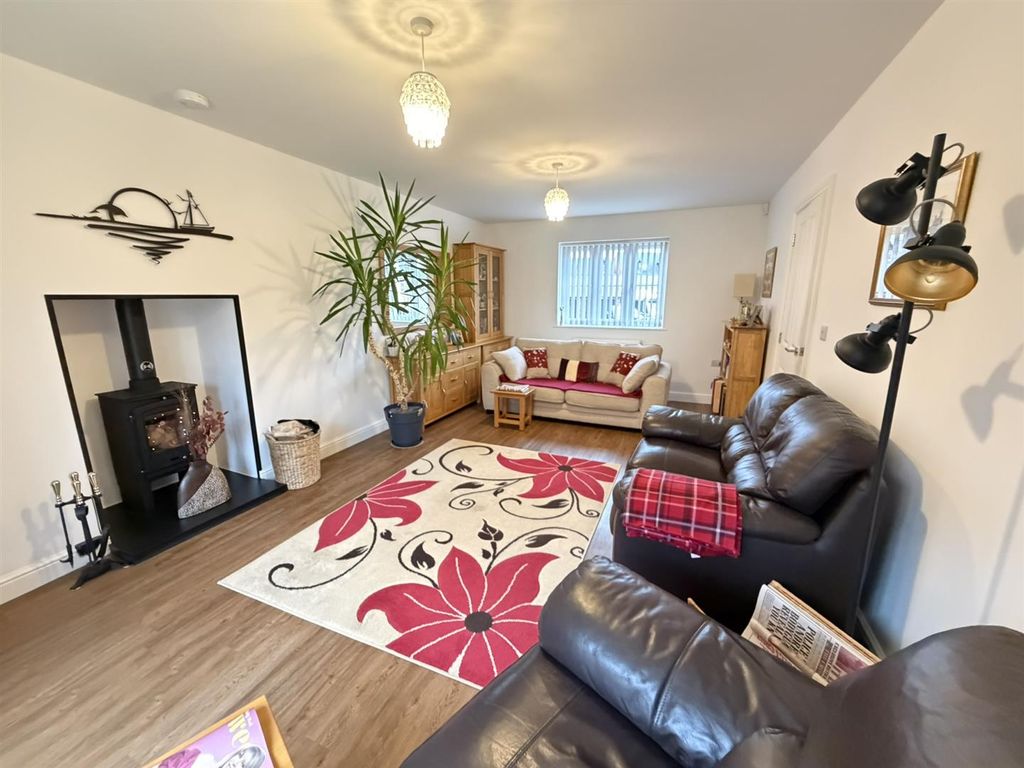 Property photo 2 of 16 Img_2708.Jpeg