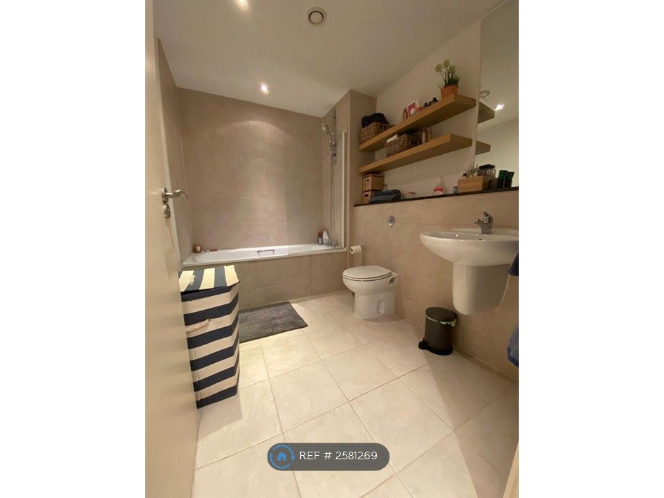 Property photo 3 of 9 Main Bathroom