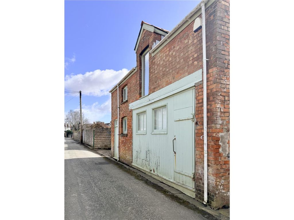 Additional image 56 of 5 bed end terrace house for saleClive Place, Penarth CF64
