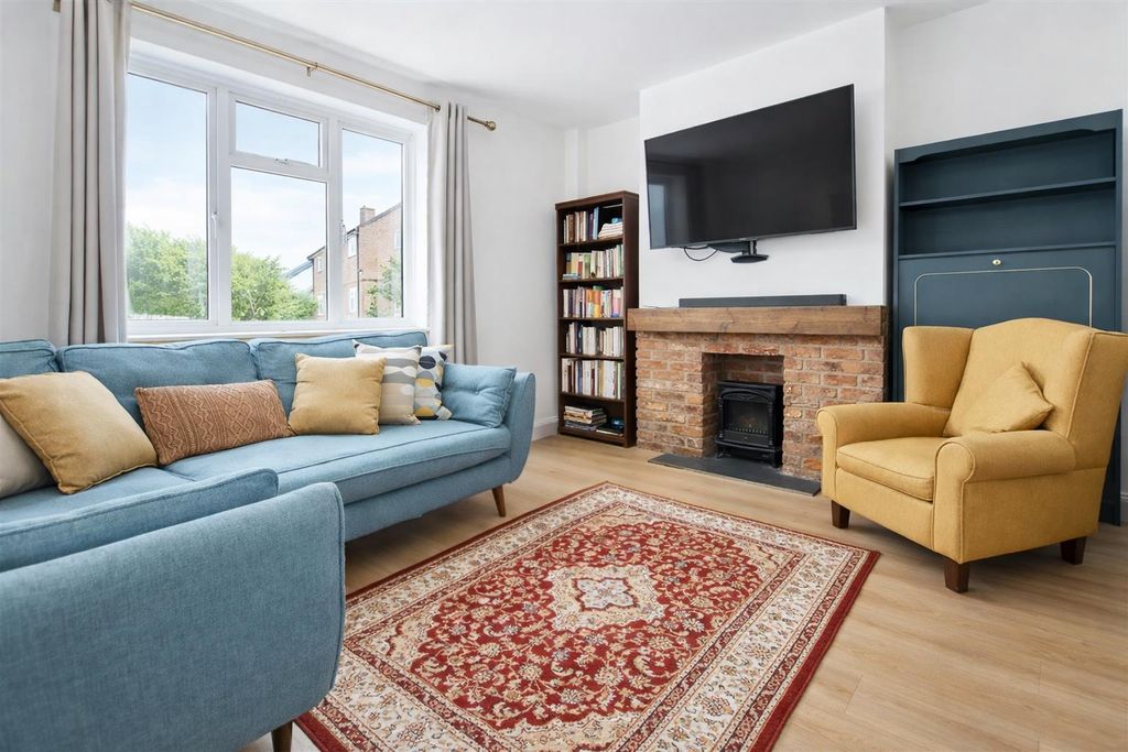 Property photo 1 of 10 d6d04Ed1-E117-49B3-8Afc-A0Add9Ff71Ac.Png