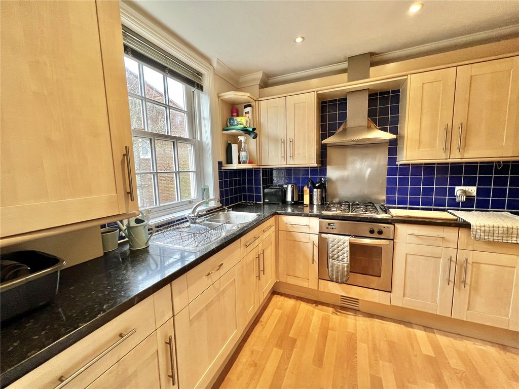 Property photo 2 of 10 Picture No. 07