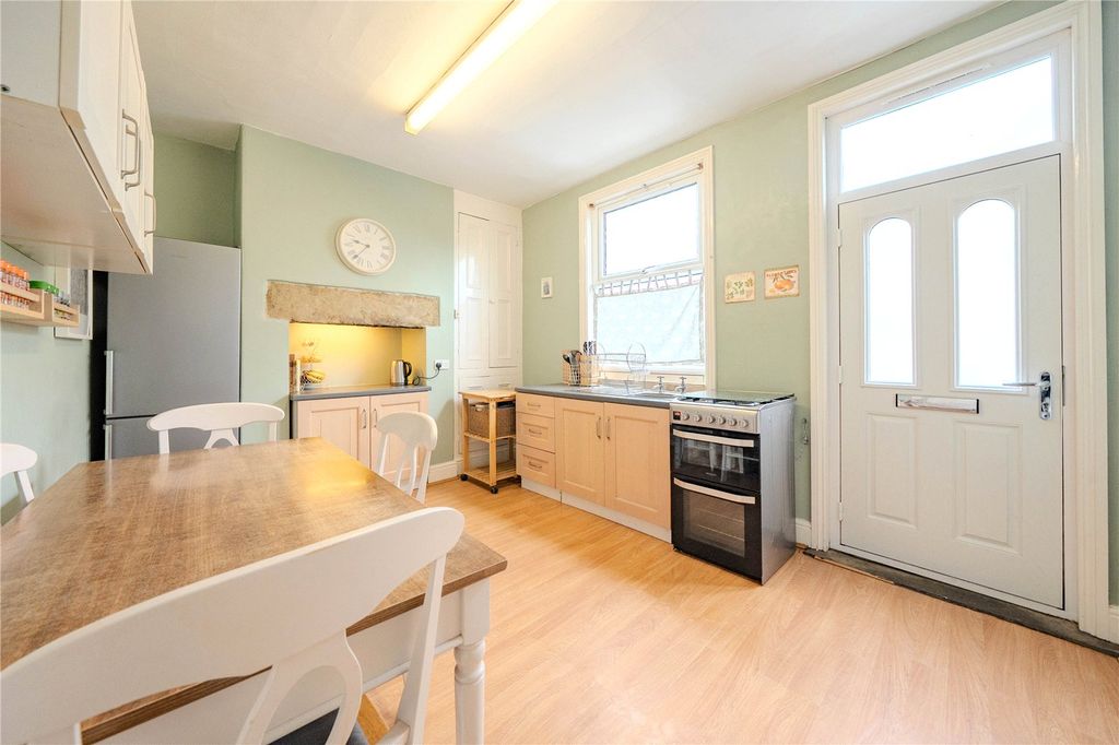 Property photo 2 of 20 Picture No. 07