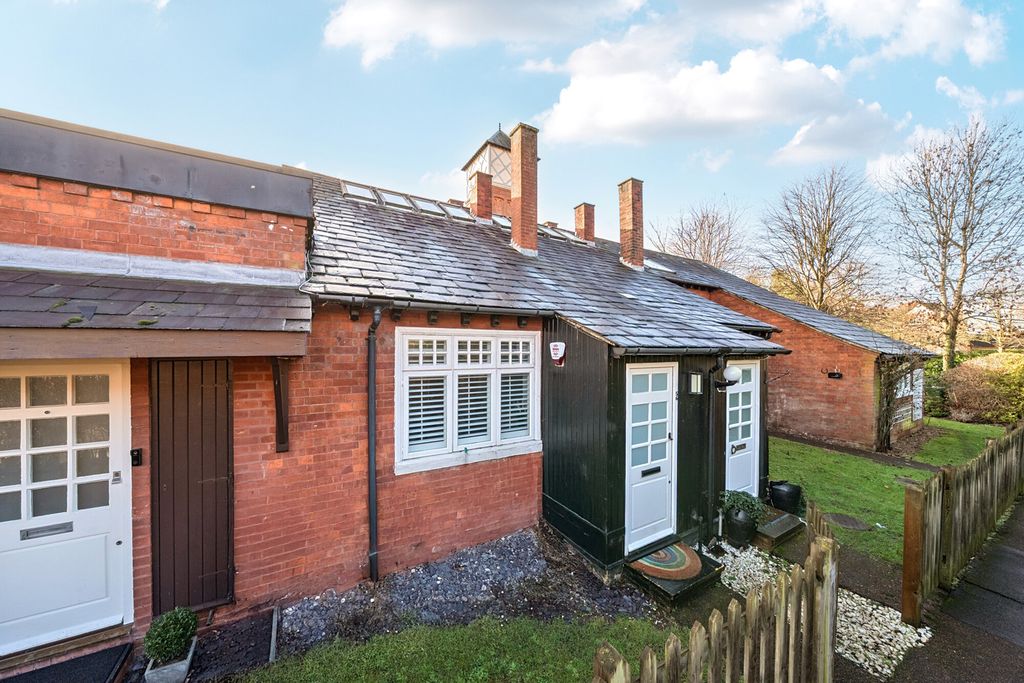 Property photo 2 of 15 External