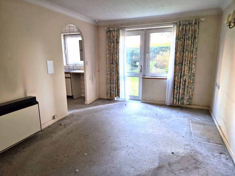 Property photo 2 of 7 Photo 3