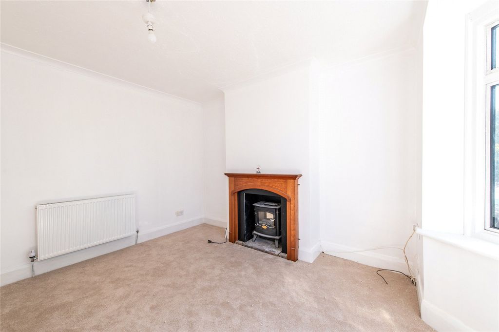 Property photo 2 of 14 Picture No. 05