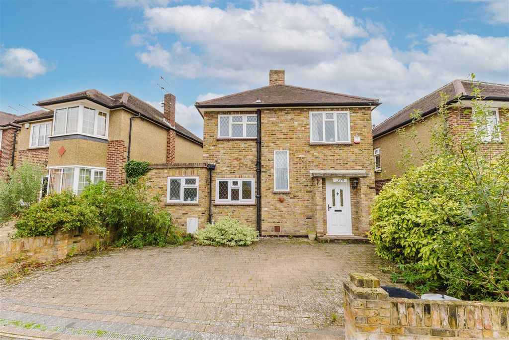 Property photo 1 of 25 External 1.Jpg