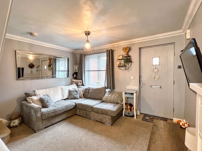 Property photo 3 of 17 Photo 7