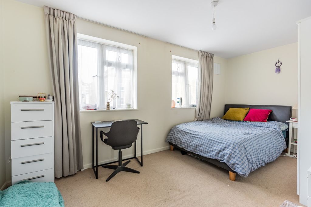 Property photo 3 of 6 853041 (6)
