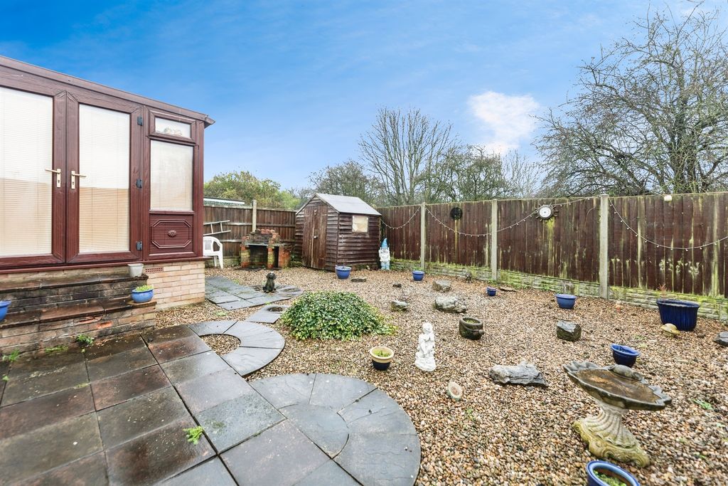 Property photo 2 of 13