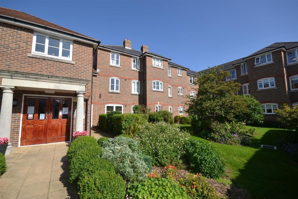 Property photo 1 of 9 1.Jpg