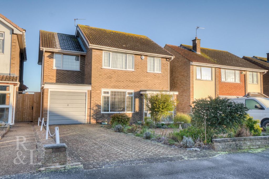 Property photo 1 of 23 Batched (21).Jpg