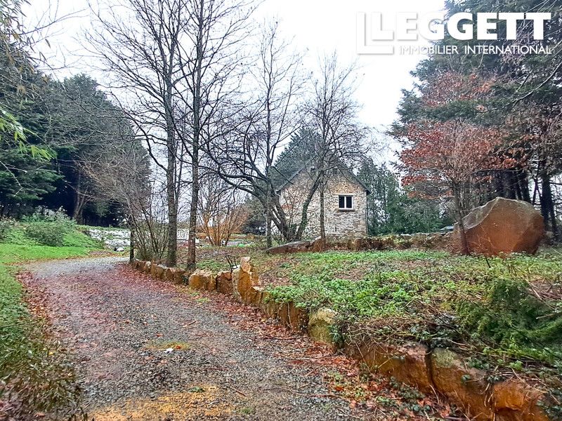 Property photo 2 of 10