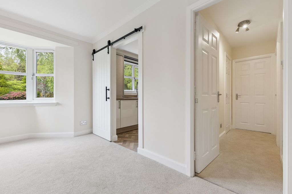 Property photo 3 of 18 General 2T8A0627