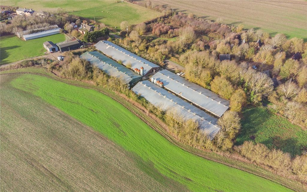 Property photo 2 of 6 Picture No. 04