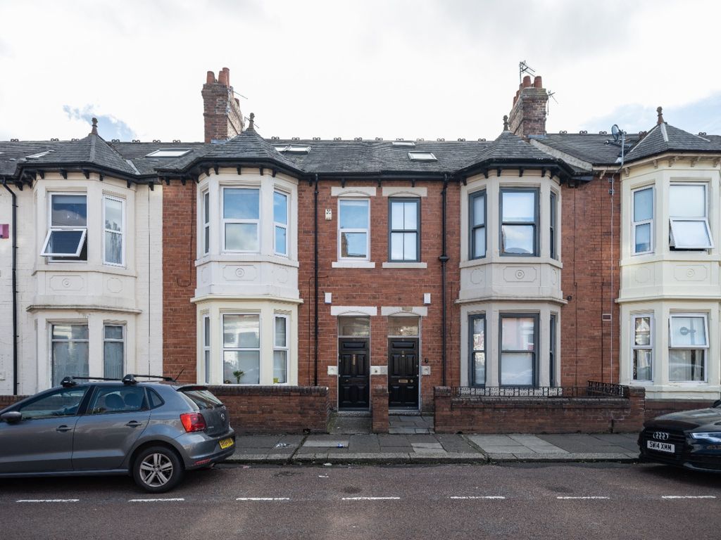 Property photo 2 of 11 3709582