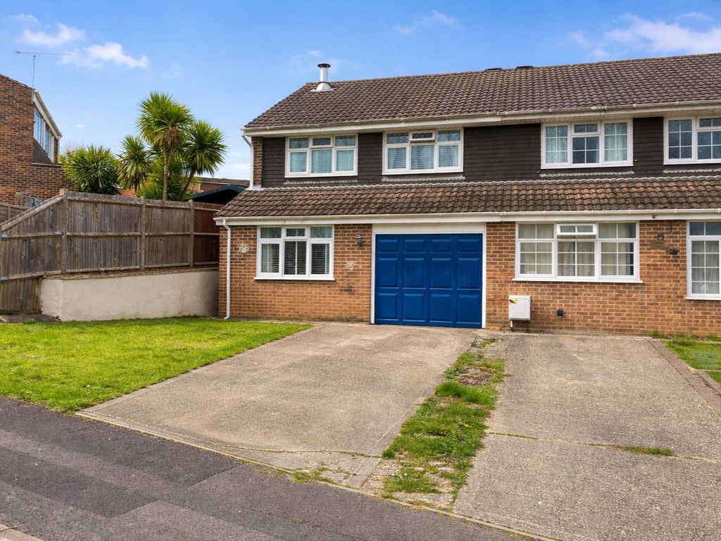 Property photo 1 of 14 Front.Png