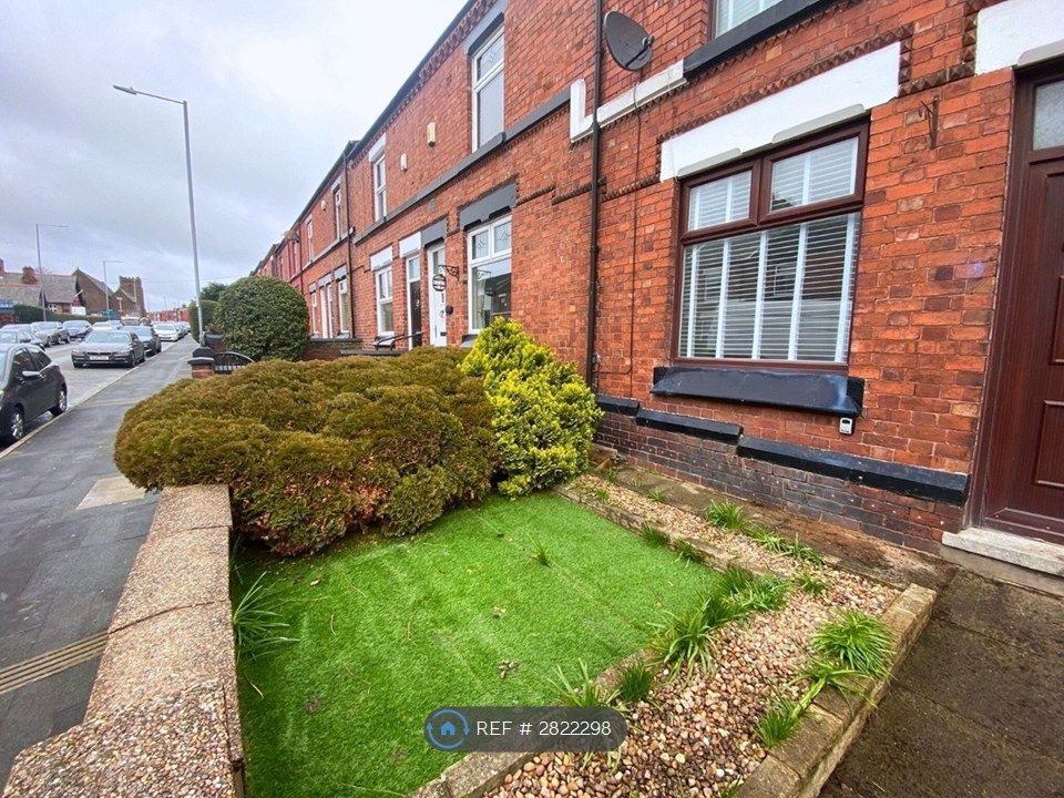 Property photo 3 of 14