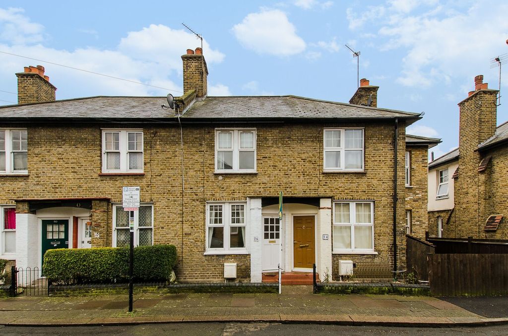 Property photo 1 of 9