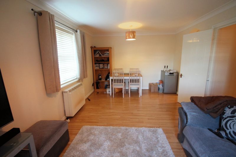 Property photo 2 of 5 Photo 7