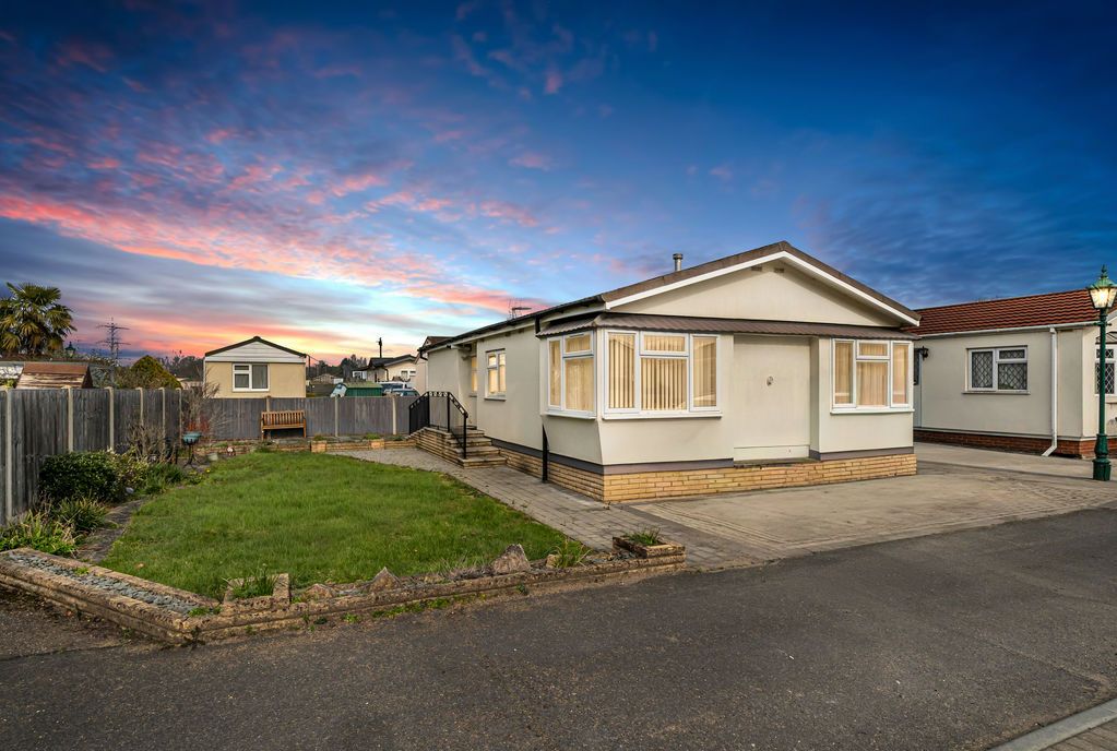 Property photo 1 of 14 Photo 20