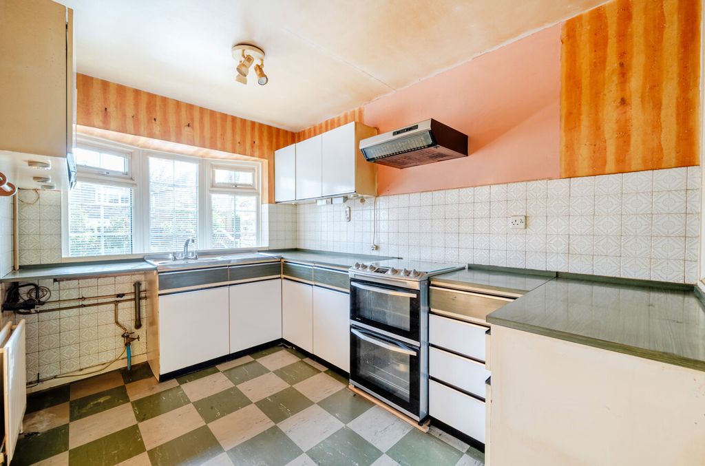 Property photo 3 of 21 Picture 3