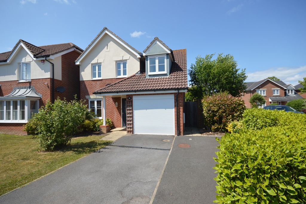 Property photo 1 of 12