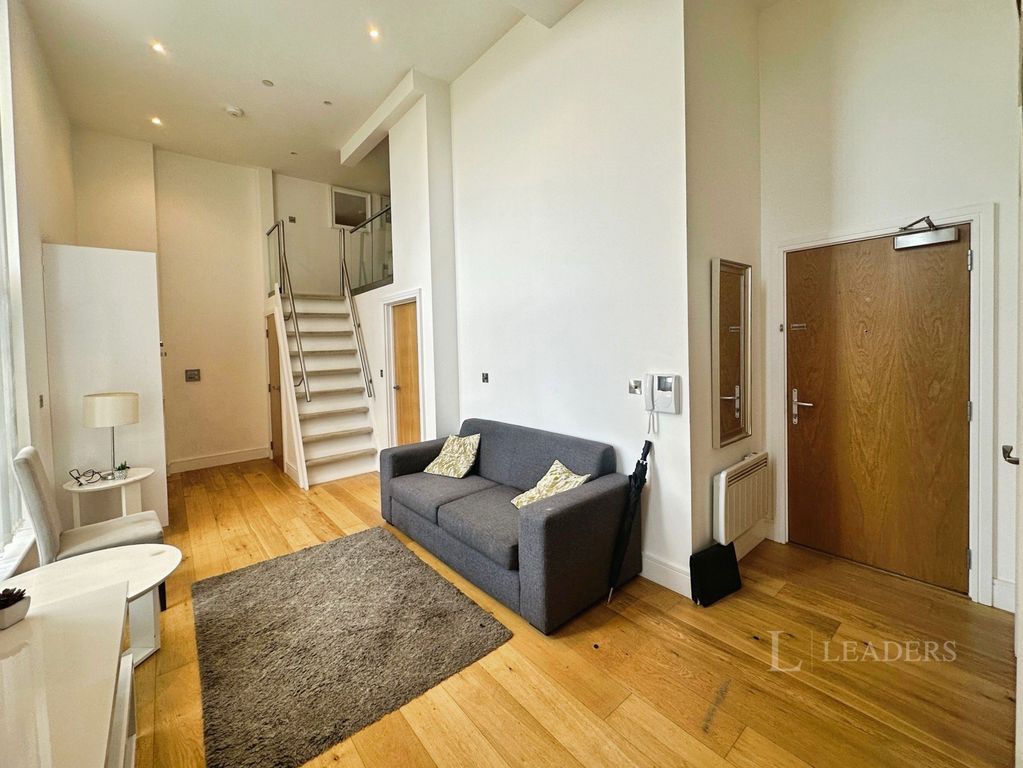 Property photo 3 of 14 Pbox-Img.Jpg