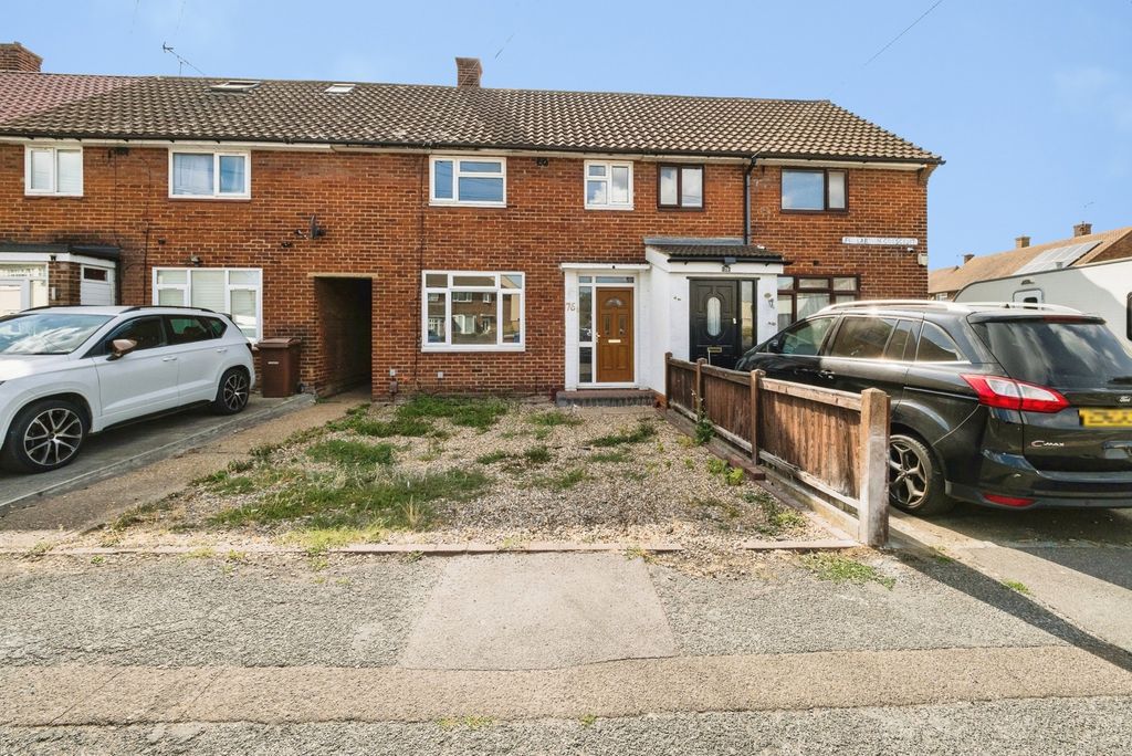Property photo 1 of 12 Front